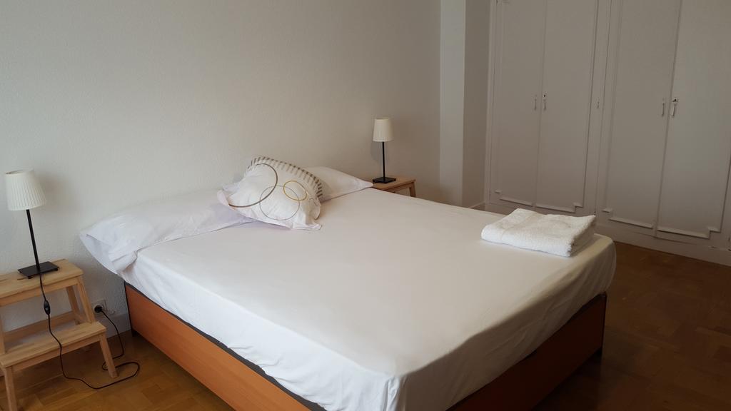 Apartamento Vuelta del Castillo Pamplona Esterno foto